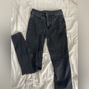 Black Skinny Jeans - Size 0